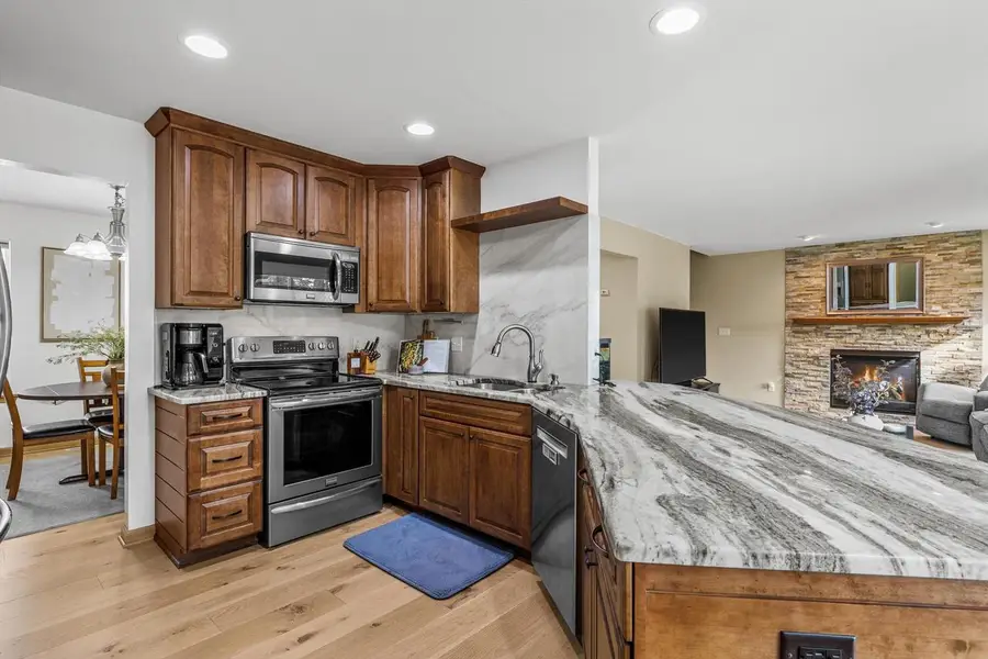 2717 avalon COURT, Mount Pleasant, WI 53406 - #3