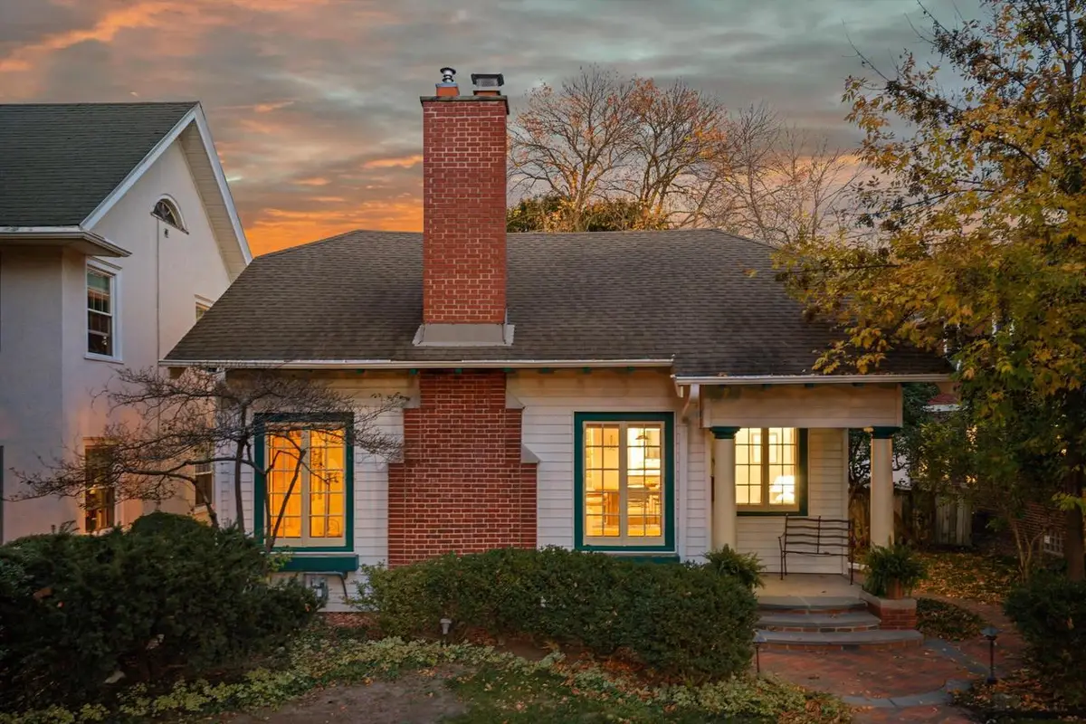 4124 N Prospect AVENUE, Shorewood, WI 53211 - #1