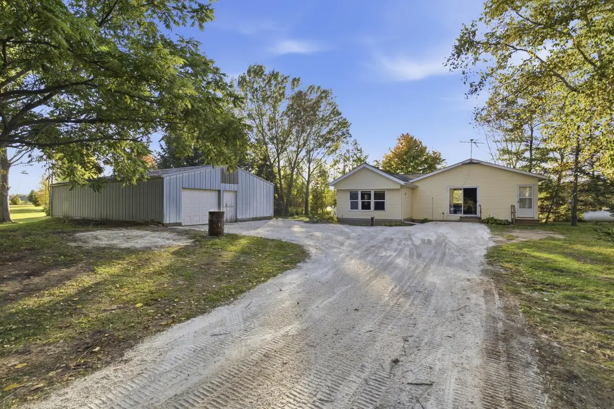 6202 Brunner ROAD, Manitowoc, WI 54220 - #1
