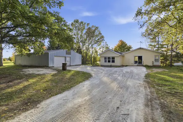 6202 Brunner ROAD, Manitowoc, WI 54220