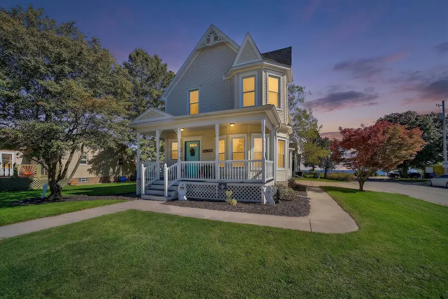 3525 Sheridan ROAD, Mount Pleasant, WI 53403 - #2