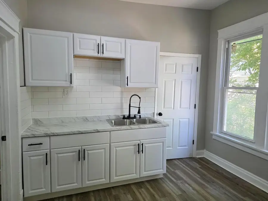 1212 W Chambers STREET, Milwaukee, WI 53206 - #3