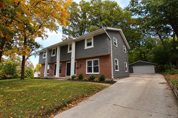 457 N Grandview BOULEVARD #459, Waukesha, WI 53188