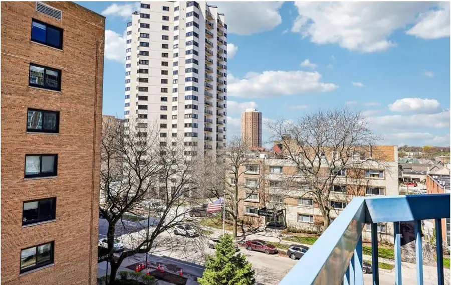 1660 N Prospect AVENUE #505, Milwaukee, WI 53202 - #2