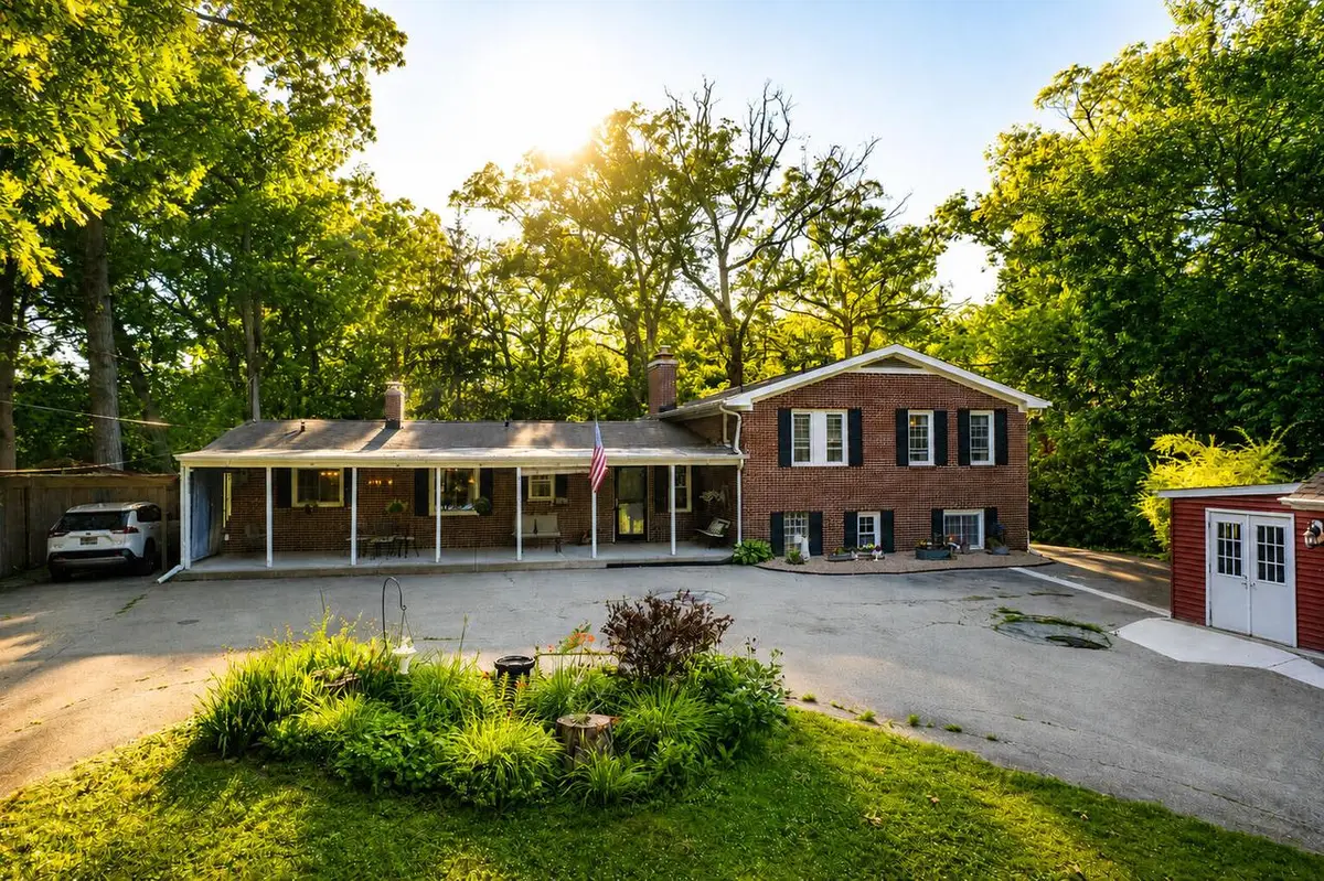 3130 Southwood DRIVE, Mount Pleasant, WI 53406 - #1