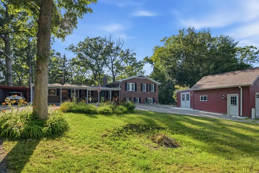 3130 Southwood DRIVE, Mount Pleasant, WI 53406 - #2