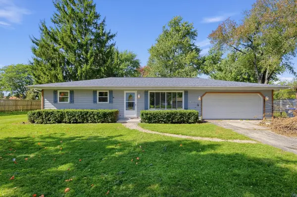 1222 S Meadowlark LANE, Elkhorn, WI 53121