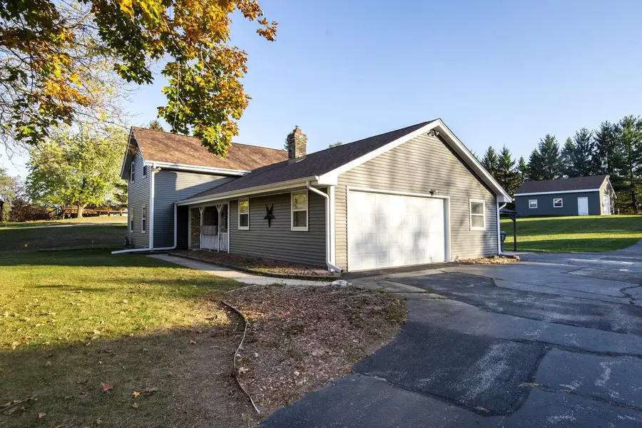 S77W32781 Country LANE, Mukwonago, WI 53149 - #3
