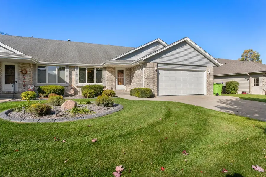 951 Spruce STREET, Hartford, WI 53027 - #2