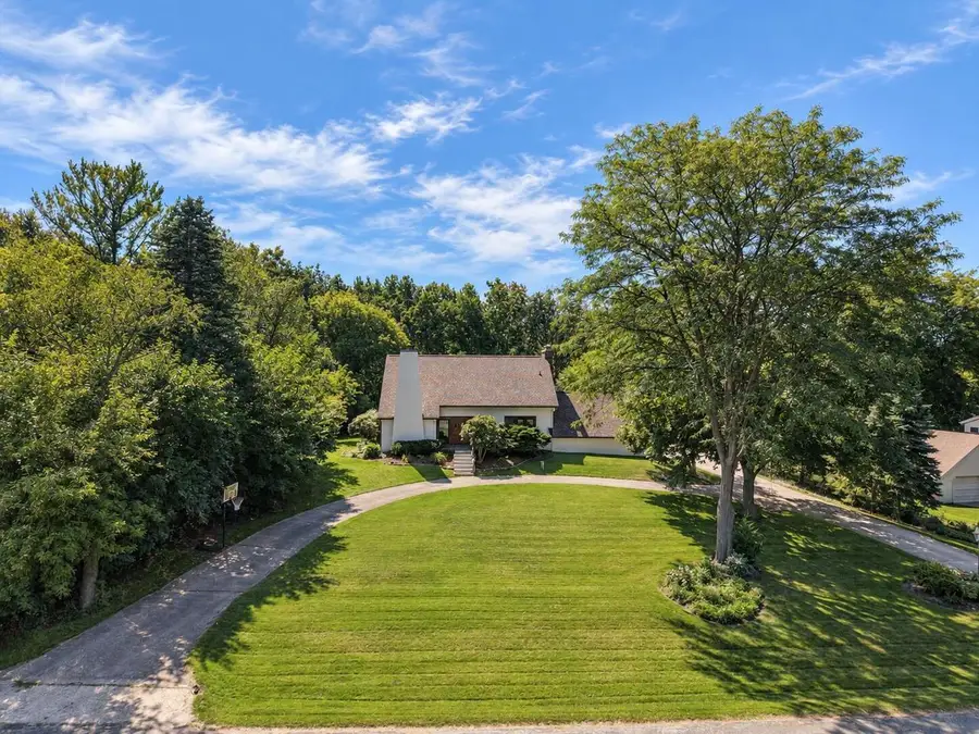 N63W29813 Woodfield COURT, Merton, WI 53029 - #3