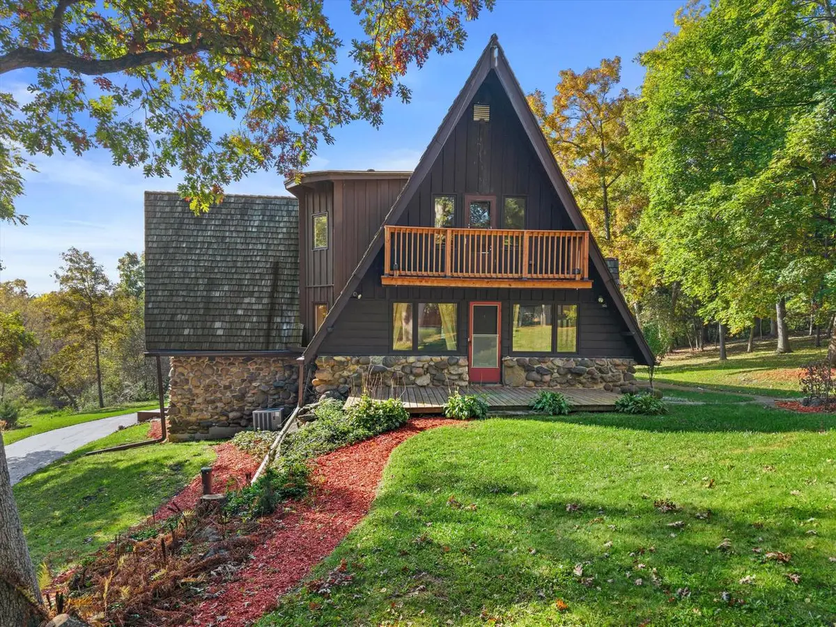 6025 218th AVENUE, Bristol, WI 53104 - #1