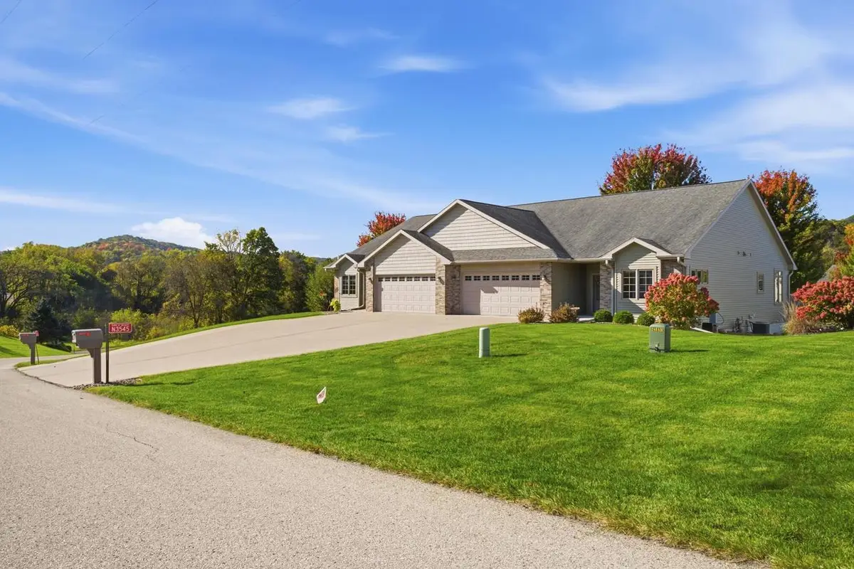 N3545 Evergreens TRAIL #51, La Crosse, WI 54601 - #1