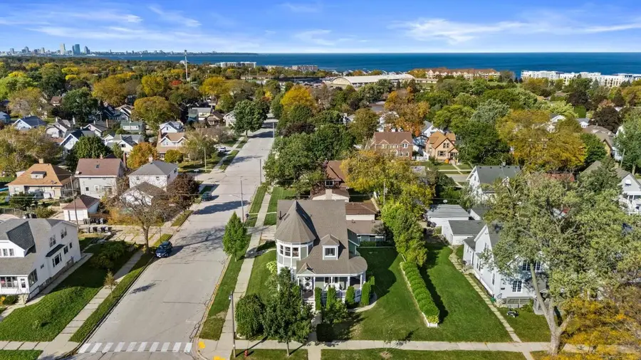 3802 E Armour AVENUE, Cudahy, WI 53110 - #2