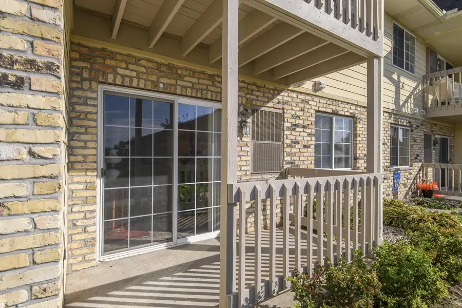 4875 Easy STREET #12, Hartland, WI 53029 - #3