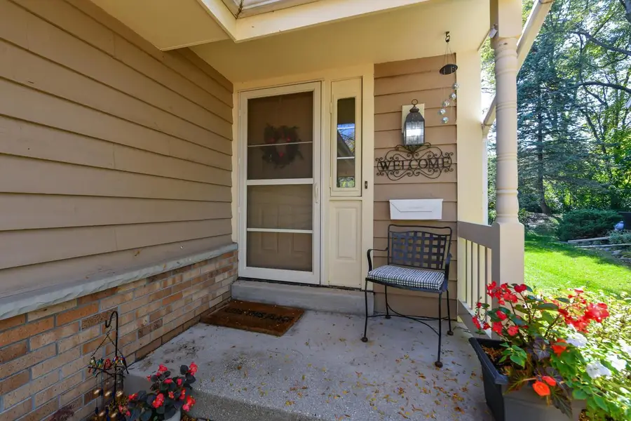 7535 W Tuckaway Creek DRIVE, Franklin, WI 53132 - #2