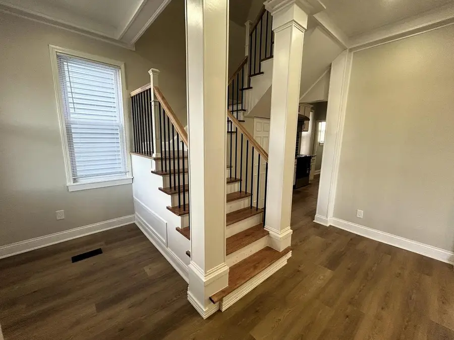 3343 N 8th STREET, Milwaukee, WI 53206 - #2