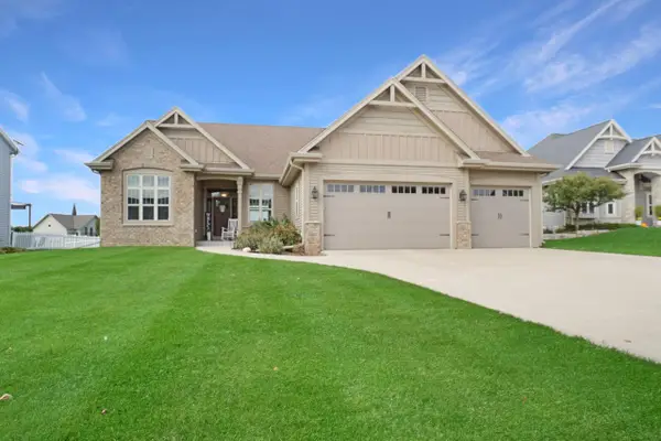 517 Spur ROAD, Slinger, WI 53086