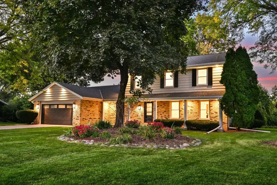 13380 Burlawn PARKWAY, Brookfield, WI 53005 - #2