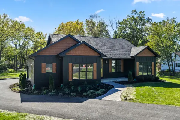 121 Glenwood DRIVE, Williams Bay, WI 53191