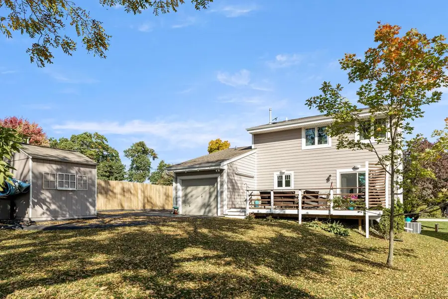 5614 E Peninsula DRIVE, Waterford, WI 53185 - #2