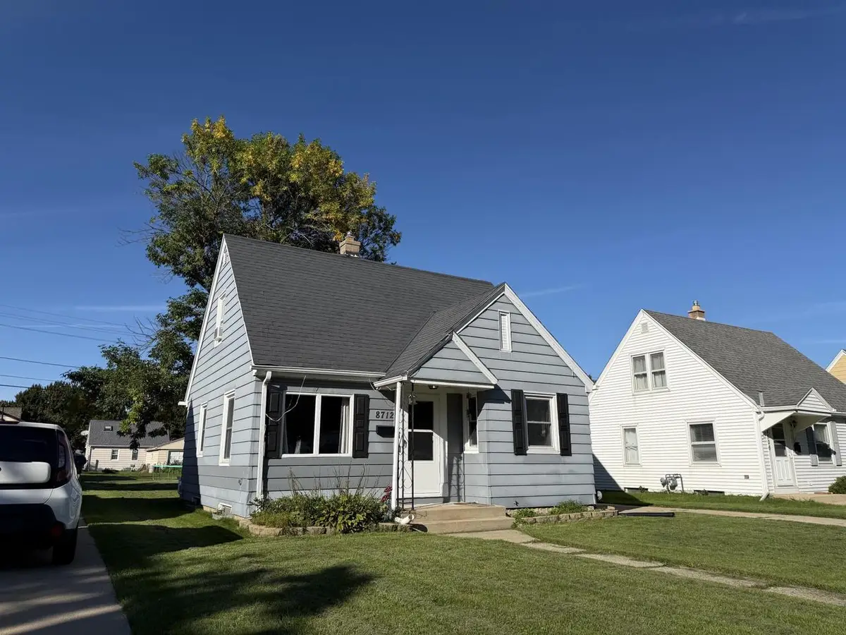 8712 W Montana AVENUE, West Allis, WI 53227 - #1