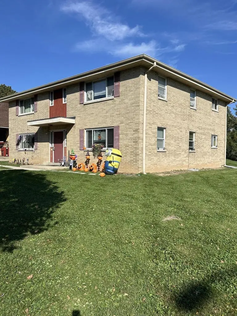 3338 S 97th STREET, Milwaukee, WI 53227 - #2