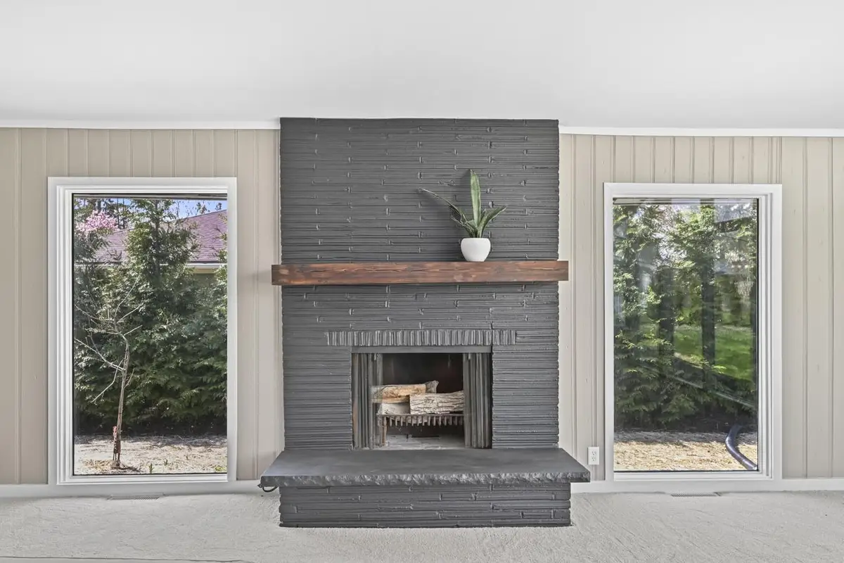 9131 N Pelham PARKWAY, Bayside, WI 53217 - #1