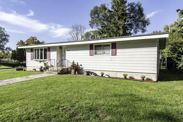 324 W Depot STREET, Silver Lake, WI 53170