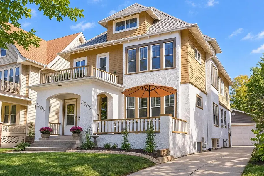 3006 N Murray AVENUE #3008, Milwaukee, WI 53211 - #2