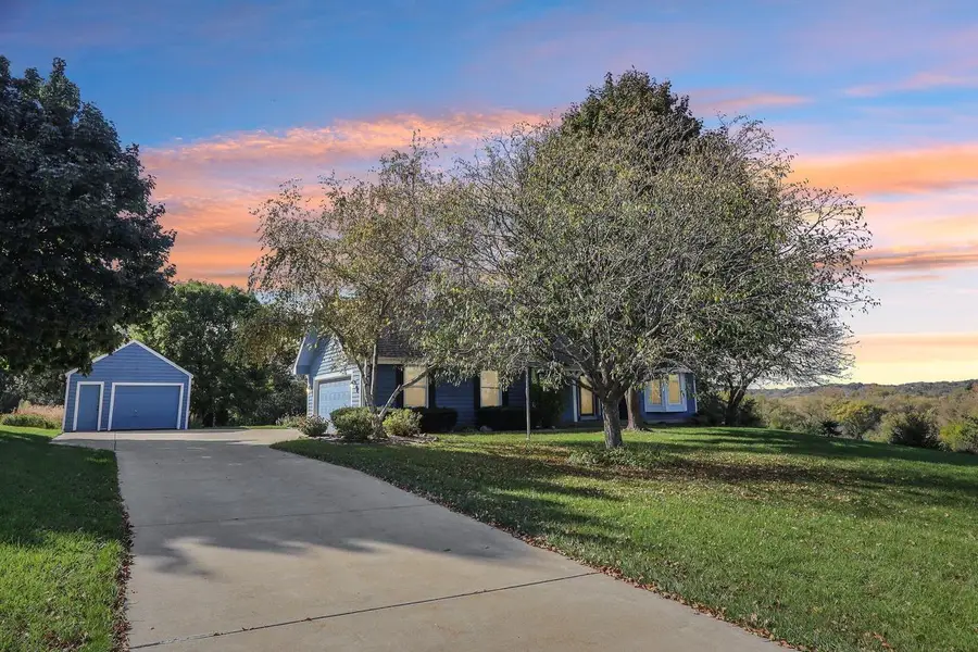 W289S3811 Wern Farm CIRCLE W, Waukesha, WI 53189 - #2