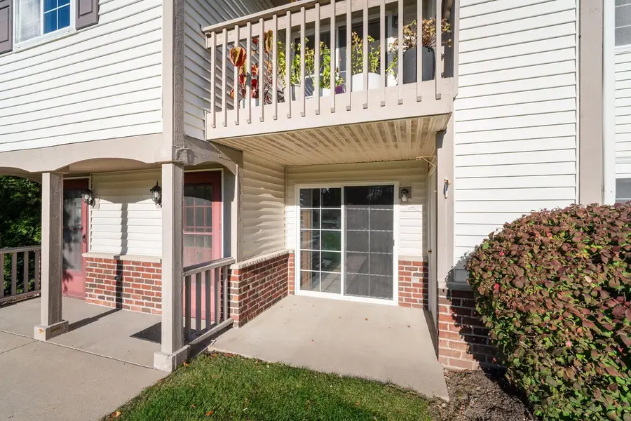 516 Pewaukee ROAD #C, Pewaukee, WI 53072 - #2