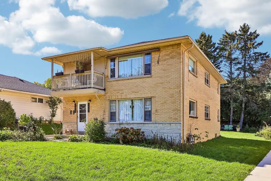 2651 S 51st STREET, Milwaukee, WI 53219 - #3