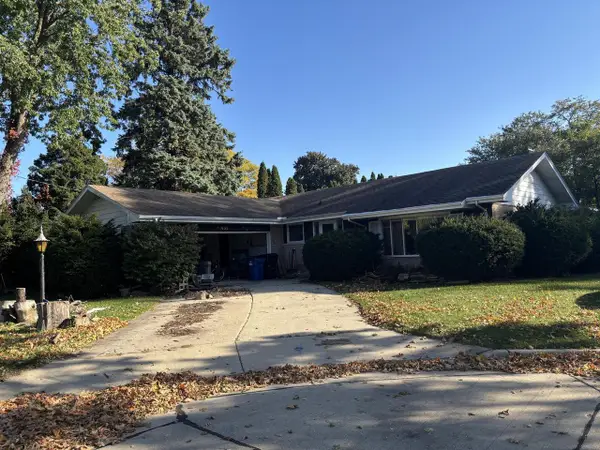 401 Flower LANE, Racine, WI 53402
