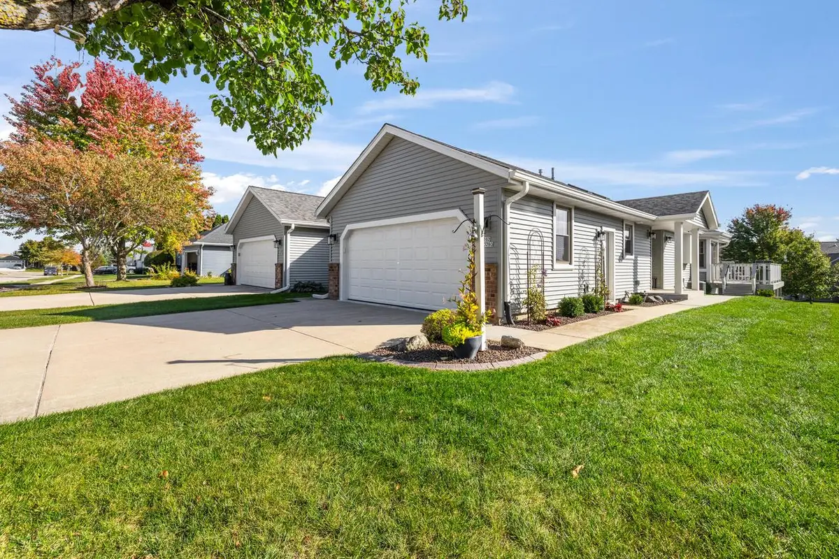 N162W20293 Butternut LANE, Jackson, WI 53037 - #1