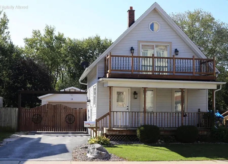537 Elizabeth STREET, Waukesha, WI 53186 - #2