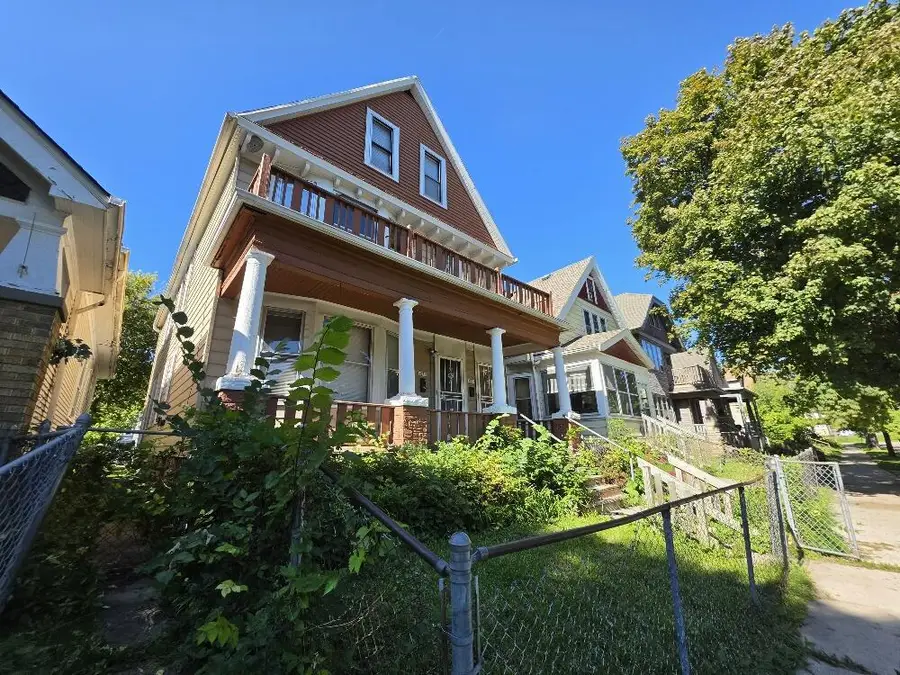 3035 N 23rd STREET #3037, Milwaukee, WI 53206 - #2