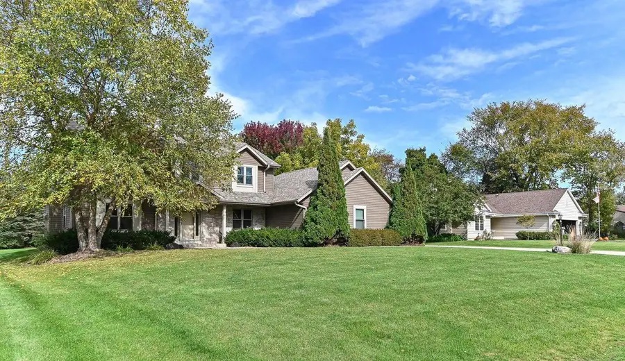 26604 Richard DRIVE, Waterford, WI 53185 - #2