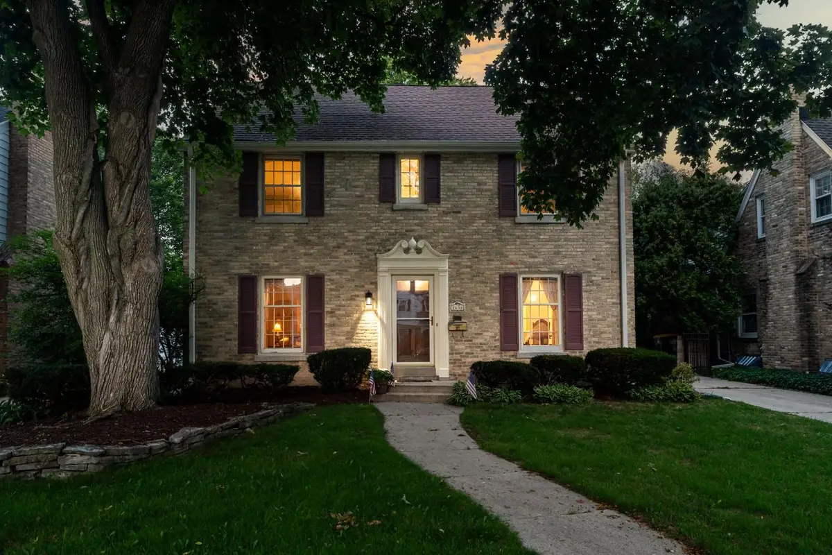 2630 N 88th STREET, Wauwatosa, WI 53226 - #1