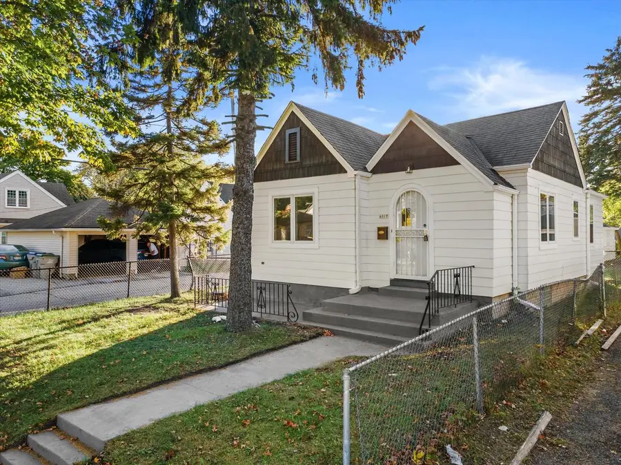 6017 N 37th STREET, Milwaukee, WI 53209 - #2