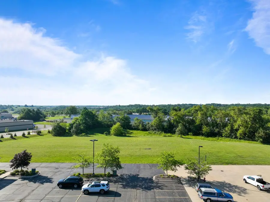 4413 INTERCHANGE NORTH, Lake Geneva, WI 53147 - #2