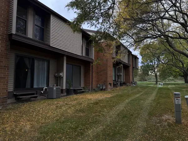 1651 W Edgerton AVENUE #H, Milwaukee, WI 53221