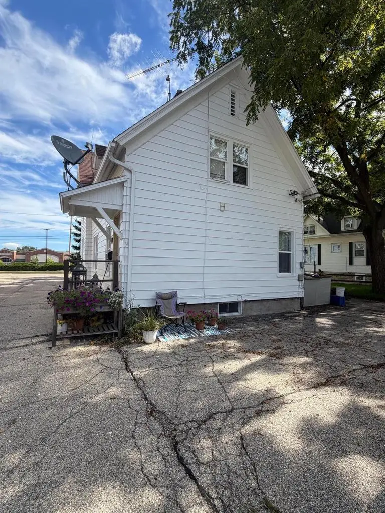 165 S Pine STREET, Burlington, WI 53105 - #3