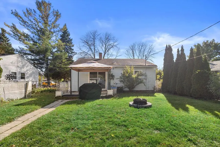 6210 W Morgan AVENUE, Milwaukee, WI 53220 - #3