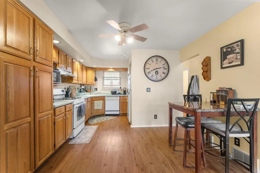 1363 Josephine STREET #B, Waukesha, WI 53186 - #3