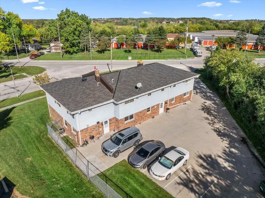 8633 N Granville ROAD #8635, Milwaukee, WI 53224 - #3