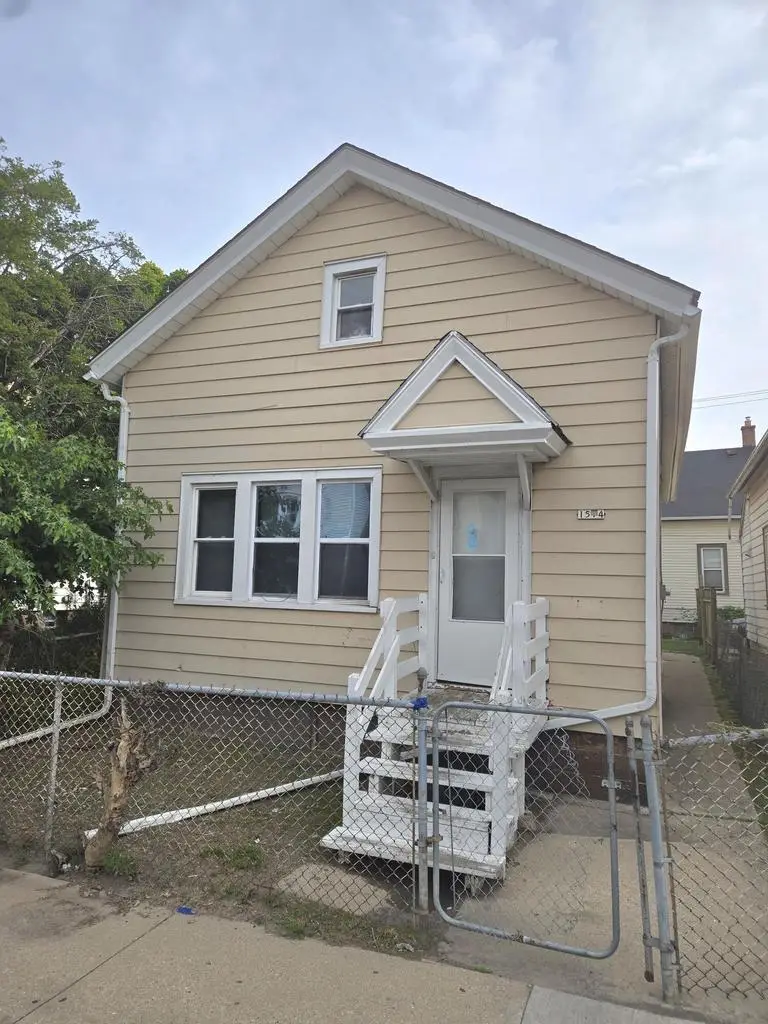 1574 S 2nd STREET, Milwaukee, WI 53204 - #1