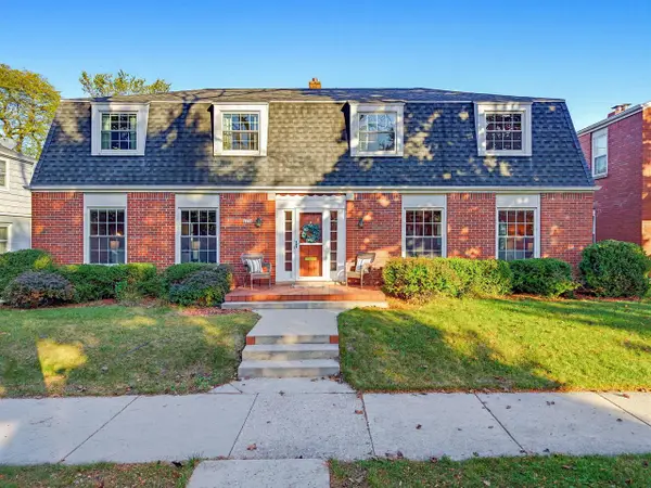 4436 N Frederick AVENUE #4438, Shorewood, WI 53211