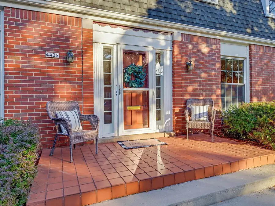 4436 N Frederick AVENUE #4438, Shorewood, WI 53211 - #3