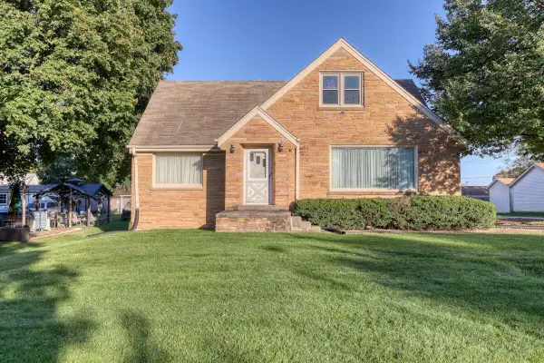 3248 S 84TH STREET, Milwaukee, WI 53227