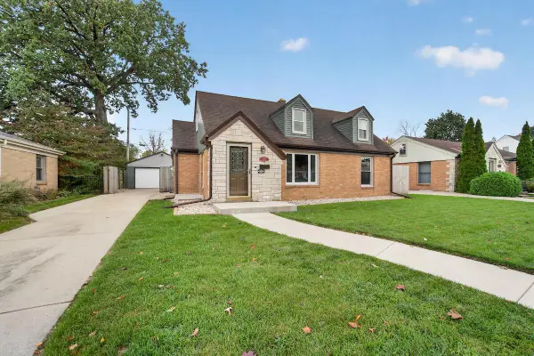 801 Lombard AVENUE, Racine, WI 53402